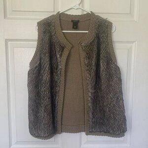 Ann Taylor Womens Sweater Vest Size Medium Knitted Brown Faux Fur Open Front